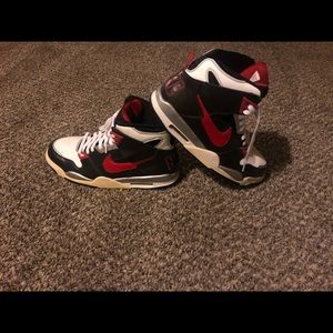 Size 11 Nike Air Flight shoes